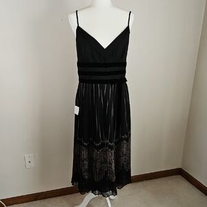 Loft NWT SZ10 Cocktail Dress Babydoll Black Pleated Printed Skirt Velvet  Fairy